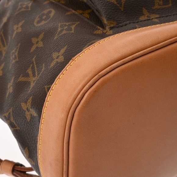 LOUIS VUITTON Authentic Brown Monogram Canvas Backpack main image 5